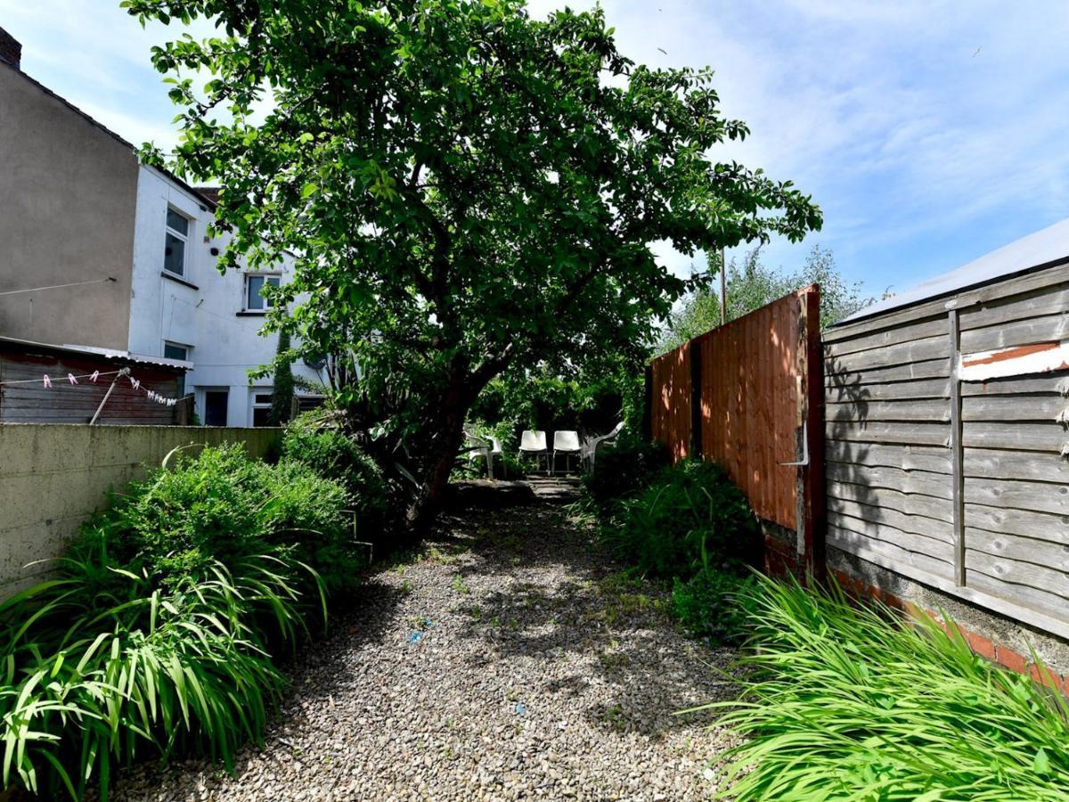 Pass The Keys Perfectly Located 3 Bed Home Close To The City Кардифф Экстерьер фото