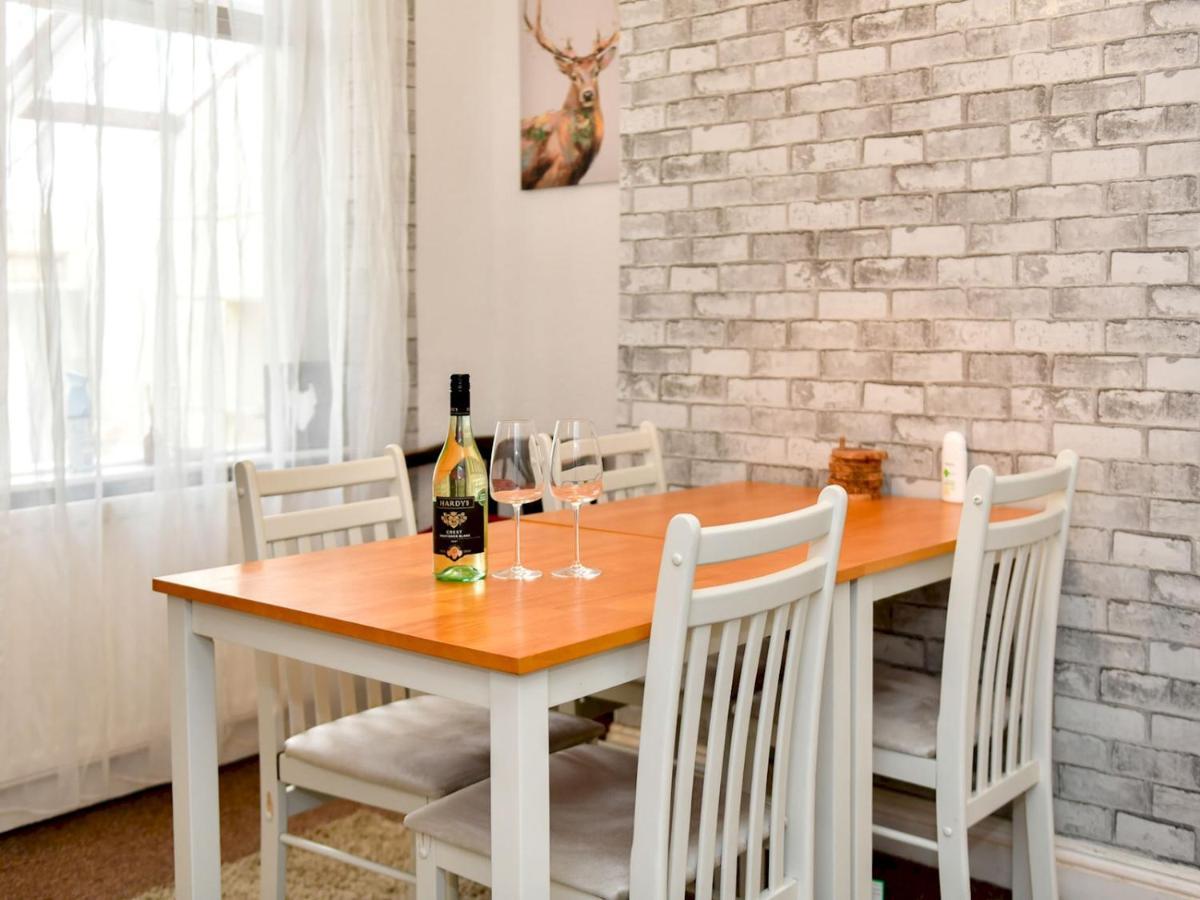 Pass The Keys Perfectly Located 3 Bed Home Close To The City Кардифф Экстерьер фото